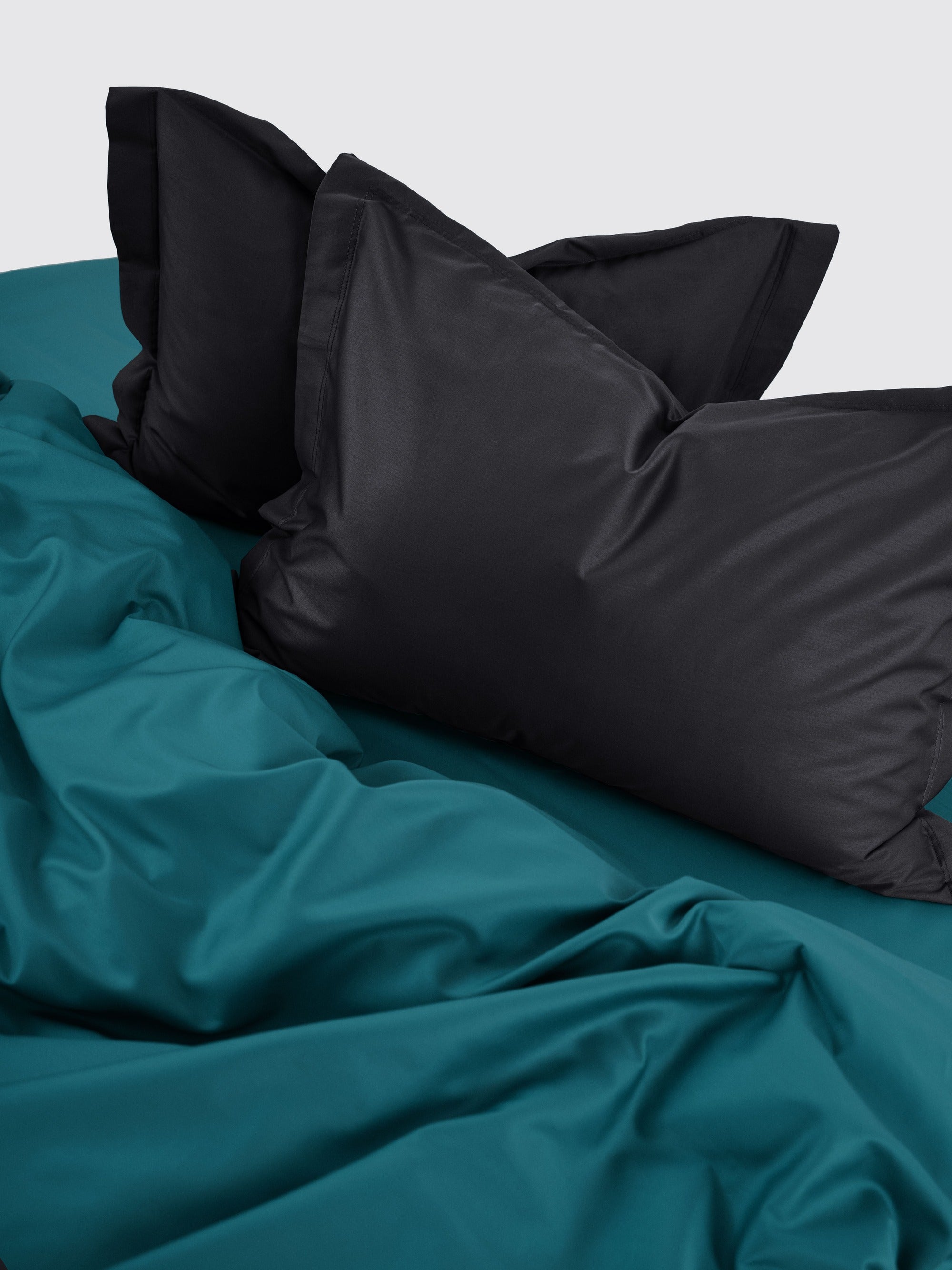 SATEEN CHARCOAL NIGHT & GREEN CASTLE Set